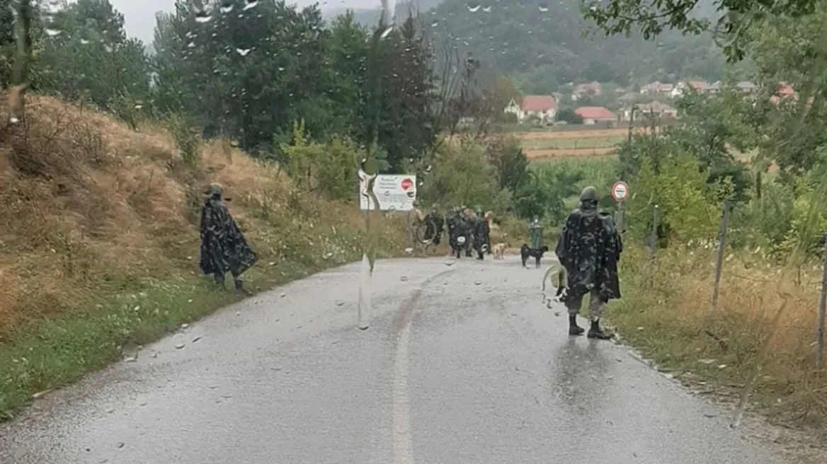 Alarm në veri të Kosovës: Xhandarmëria serbe plagos dhe rrëmben një person