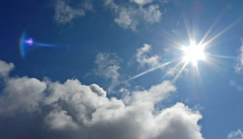 Temperaturat deri në 36 gradë, moti për sot! Zonat ku do të ketë reshje e shtrëngata