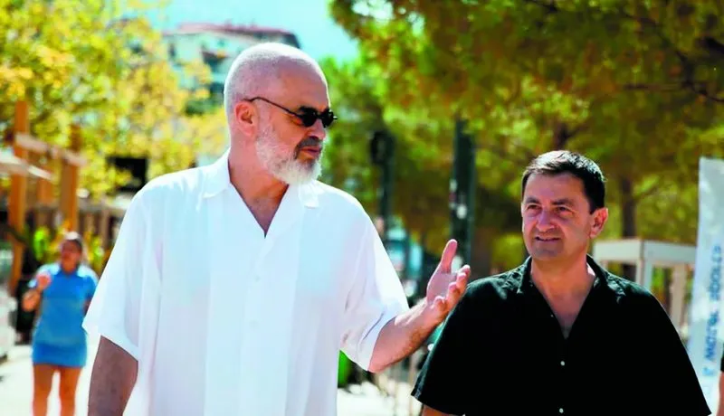 Uji të derdhet në det, paraja publike të shkojë dëm…