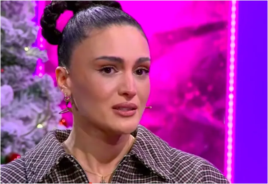 Sheila Haxhiraj flet për humbjen e vëllait: Pengu im më i madh që s’bëra më shumë. Ndodhi para syve të mi