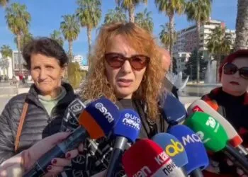 Protestojnë familjarët e 15-vjeçarit të vrarë me thikë në Durrës: Po rritet brez agresiv