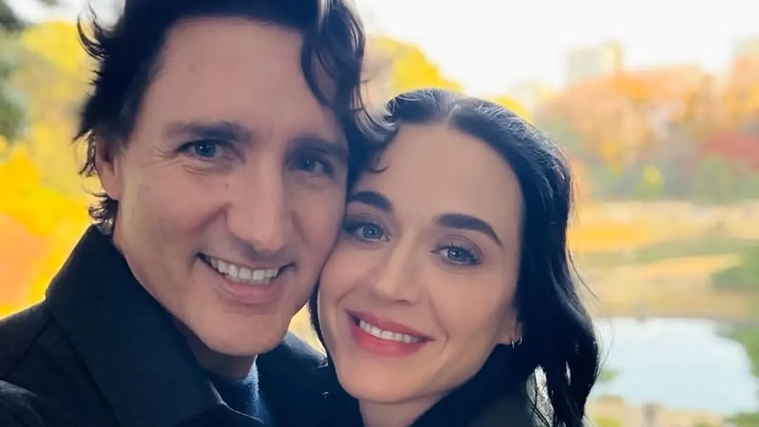 Katy Perry zyrtarizon romancën me ish-kryeministrin kanadez