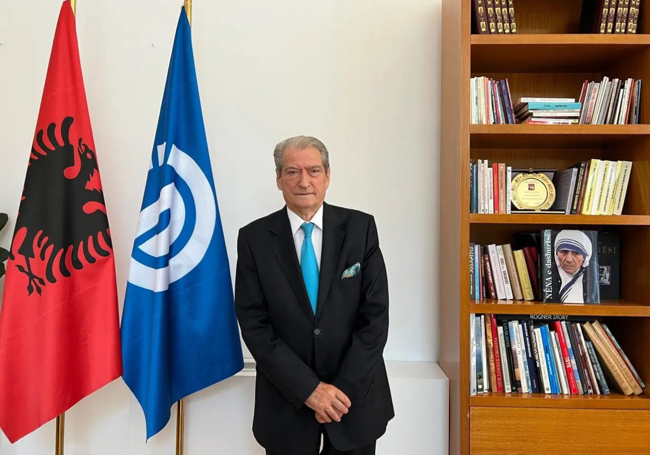 Berisha uron Albin Kurti për fitoren: Kosova triumfon me votë të lirë