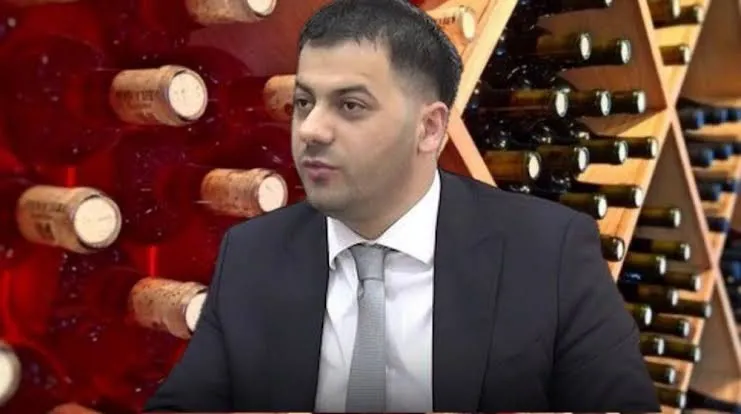 Verërat apo paratë, çfarë u hoq gjatë natës nga kantina e Ergys Agasit?
