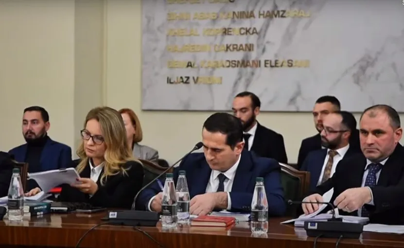 USB me prova kundër Ballukut/ PS “përplaset” me prokurorët e SPAK në mbledhje