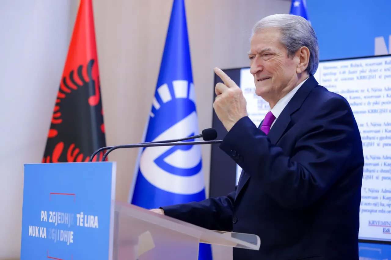 A do e votonte heqjen e imunitetit për Belinda Ballukun nëse e kërkon SPAK? Përgjigjet Berisha