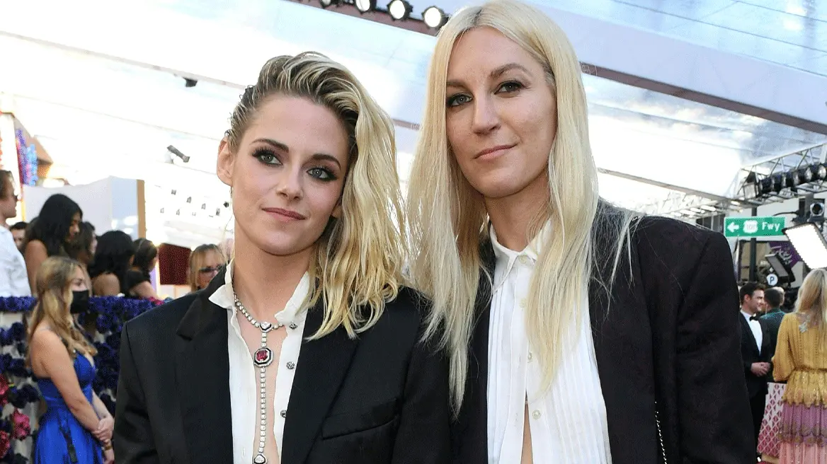 Kristen Stewart rrëfen jetën me skenaristen Dylan Meyer tetë muaj pas martesës