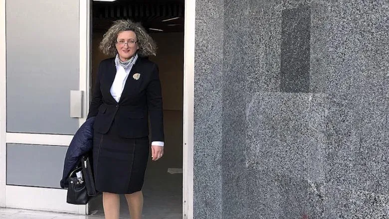 Dënimi në Greqi, me shumicë votash KLGJ nuk pranon nisjen e procedurave për verifikimin e Irena Gjokës
