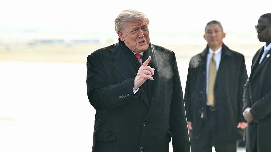 Trump arrin në Zvicër për Forumin e Davosit