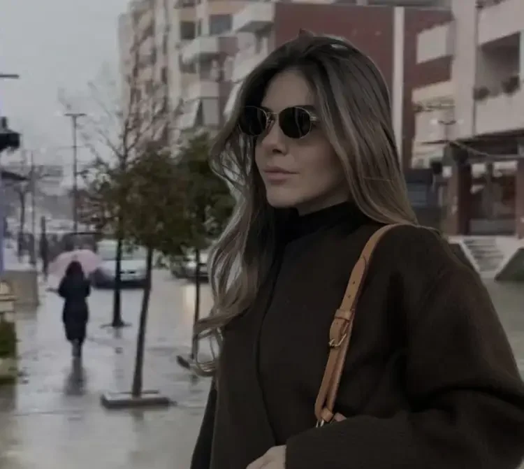Përmbytjet në Durrës, Sara Berisha: Nuk reagova, e lash fare, ç’më duhet mua…