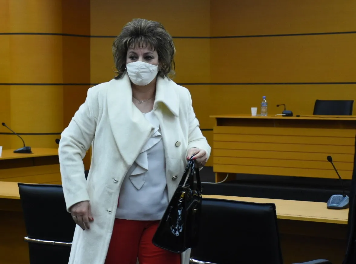 Aeroporti i Vlorës/ Gjyqtarja që bllokoi punimet, probleme edhe me vetingun