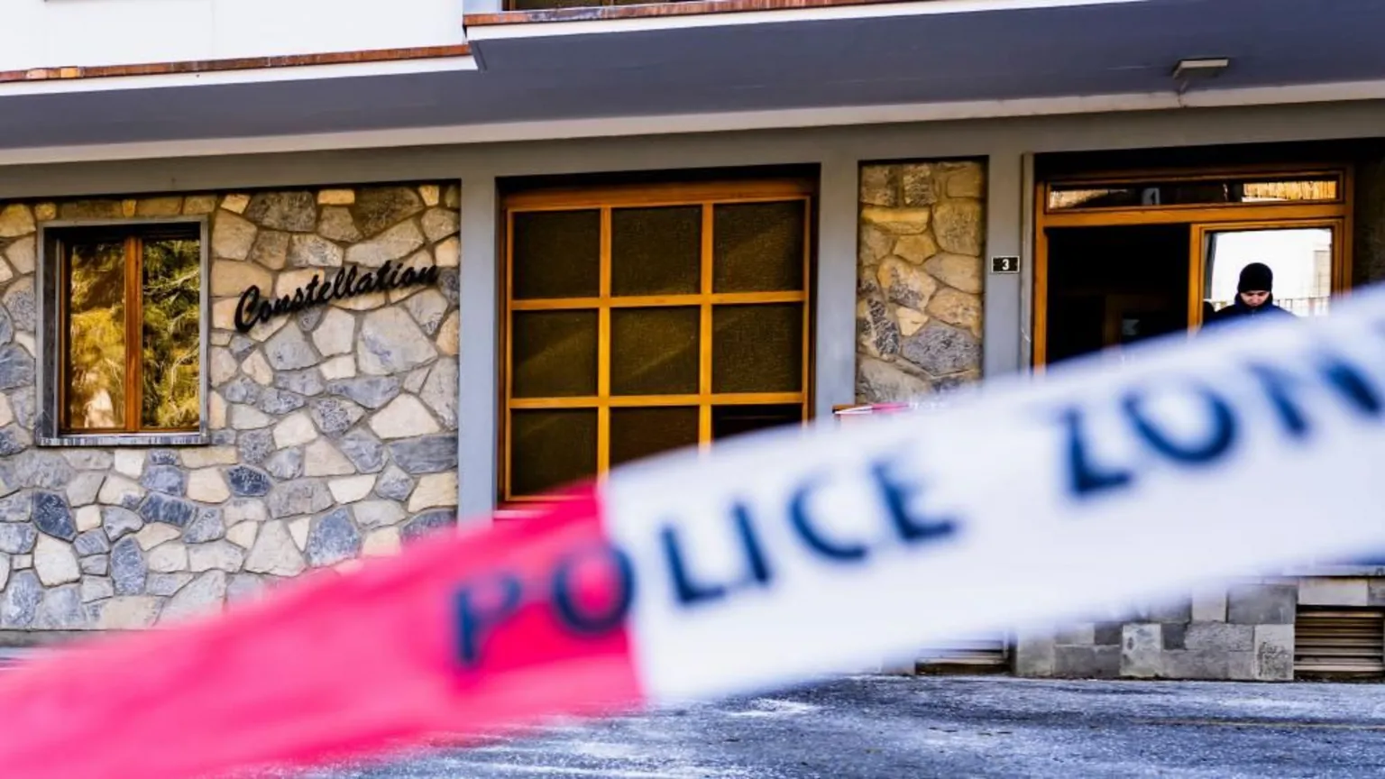 Zjarri që shkaktoi dhjetëra viktima, 18-vjeçari rrëfen skenat e tmerrit: Hyra për të shpëtuar vëllain, por pashë njerëz duke u djegur të gjallë