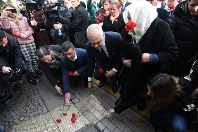 Rama përkujton 21 Janarin: Katër të vrarë ende s‘prehen dot në paqe