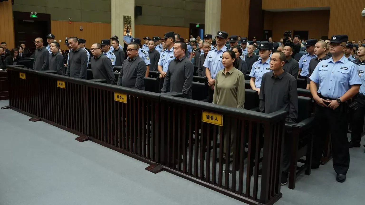 Kina ekzekuton 11 anëtarë të familjes mafioze Mig