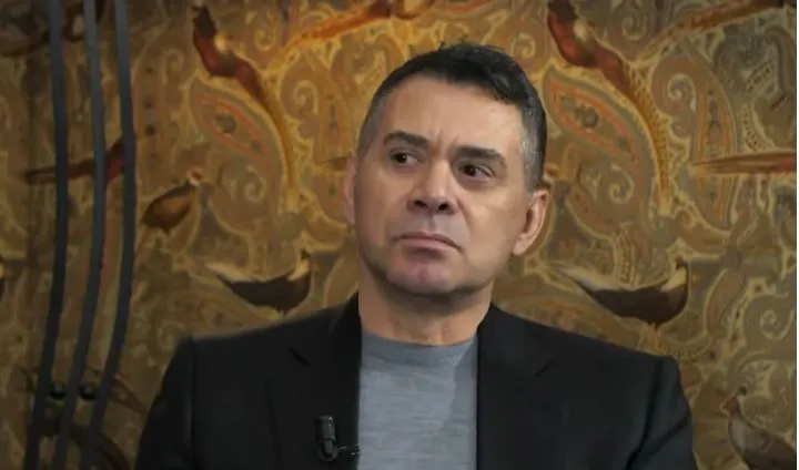 “Krimi i organizuar ka njerëz në qeveri”/ Ahmetaj akuza Ramës: Ka katër depozita kriminalo-financiare dhe për këtë arsye i mbron