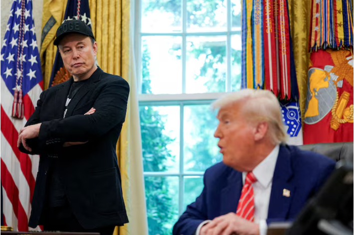 Trump: Do flas me Elon Musk për të rikthyer internetin në Iran