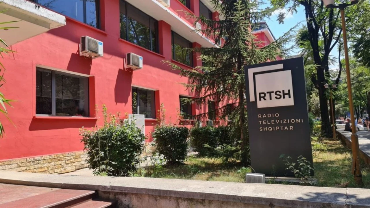 Asociacioni i Gazetarëve kundër Ramës për RTSH: Mbyllja dhe privatizimi, masa ekstreme