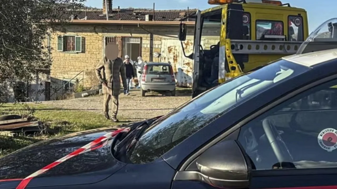 Ngjarje e rëndë/ Burri qëllon me armë gruan në sy të fëmijëve të mitur