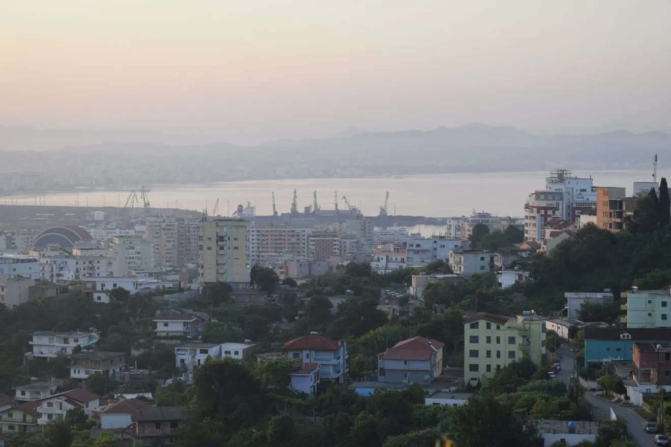 Ndotja e ajrit, një vrasës i heshtur në qytetet shqiptare