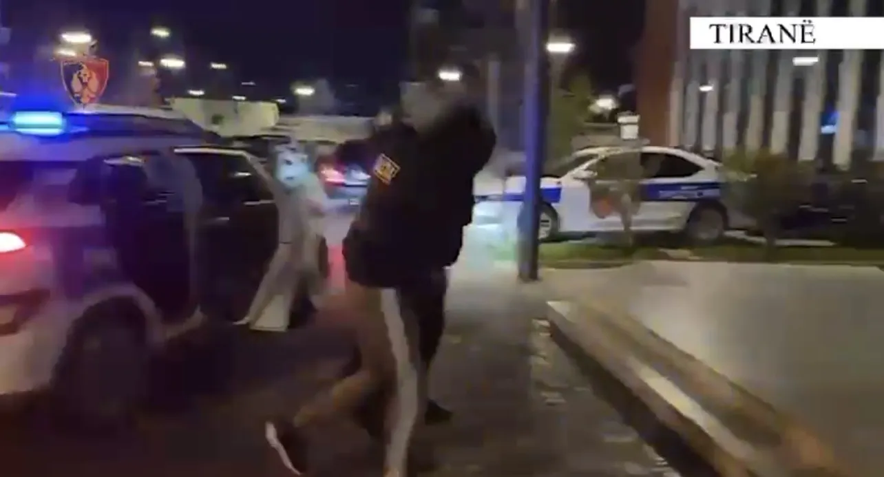 Ishte nën masën e arrestit shtëpiak, 28- vjeçari dhunon mjekun për shkak të detyrës