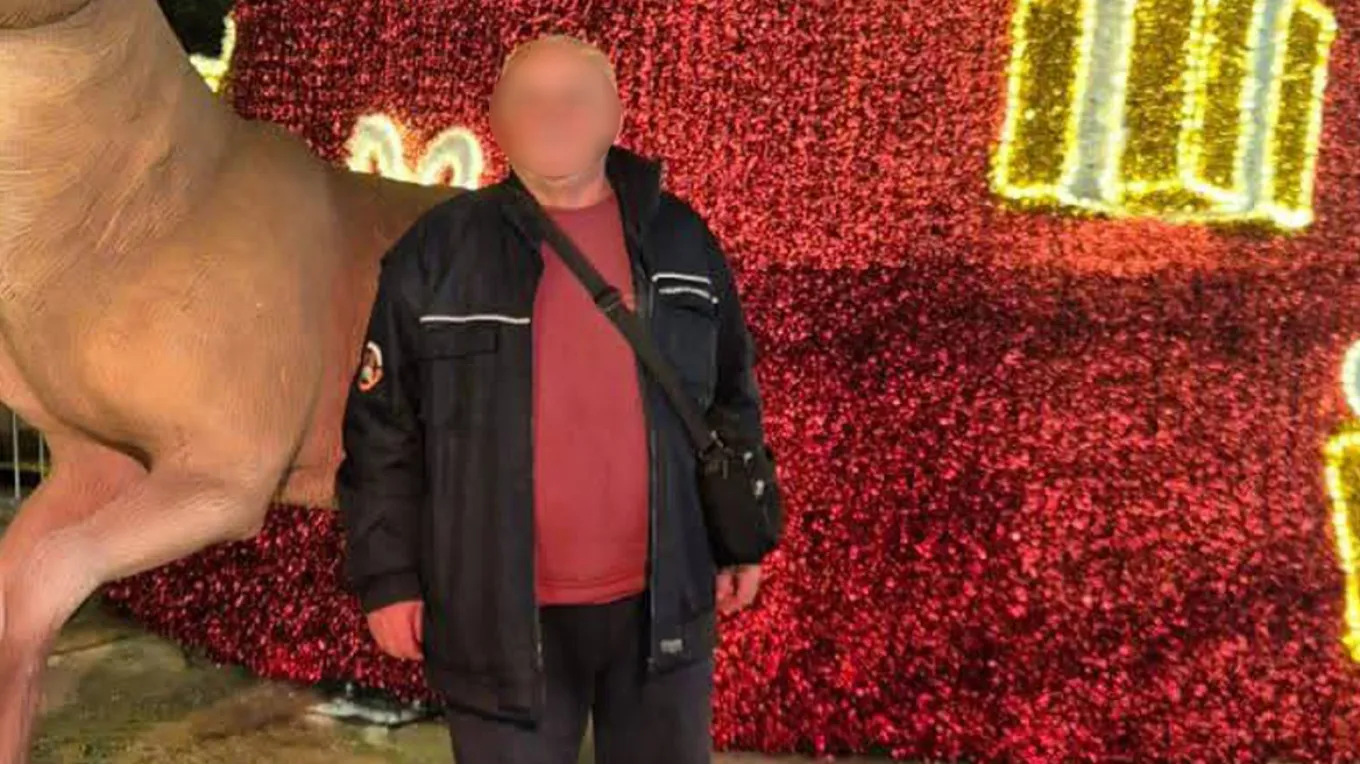 Tentoi të abuzojë me një 25-vjeçare greke, trondit vajza e shqiptarit: Babai më p*rdhunoi kur isha 7-vjeçe, mami e dinte