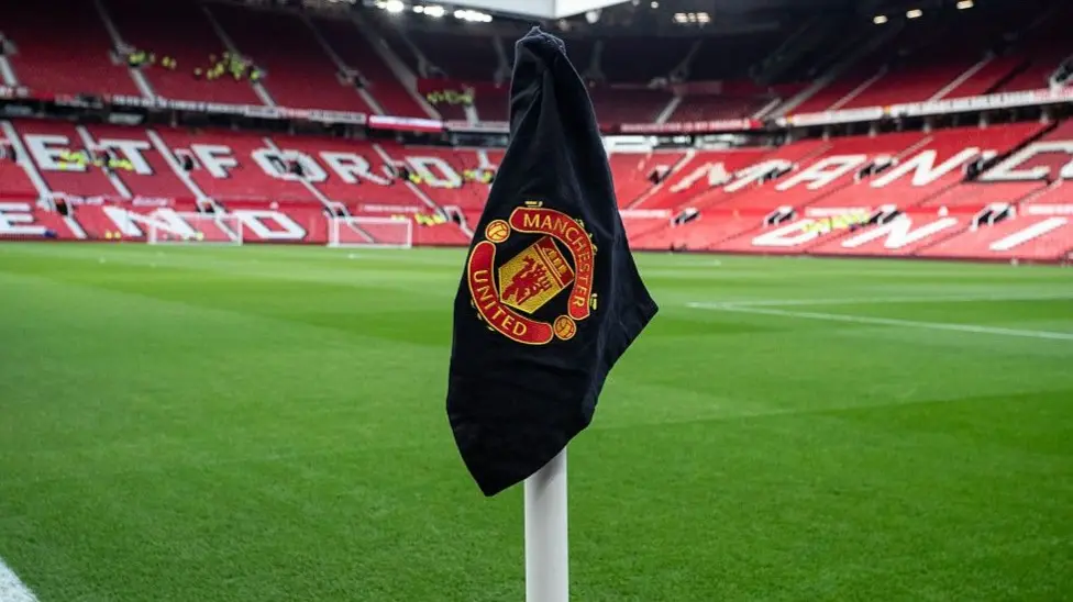 Manchester United raporton fitim, por borxhi rritet në 1.3 miliardë paund