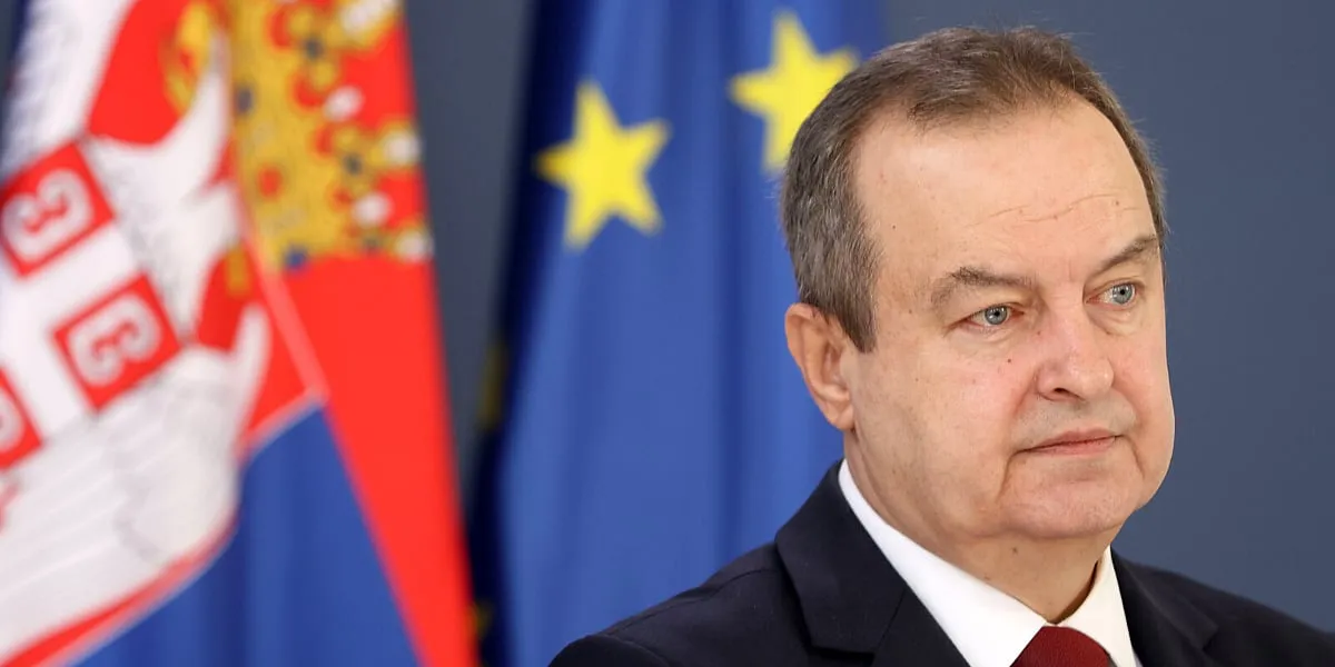 Ministri serb Ivica Daçiç në gjendje të rëndë shëndetësore, shtrohet me urgjencë në spital