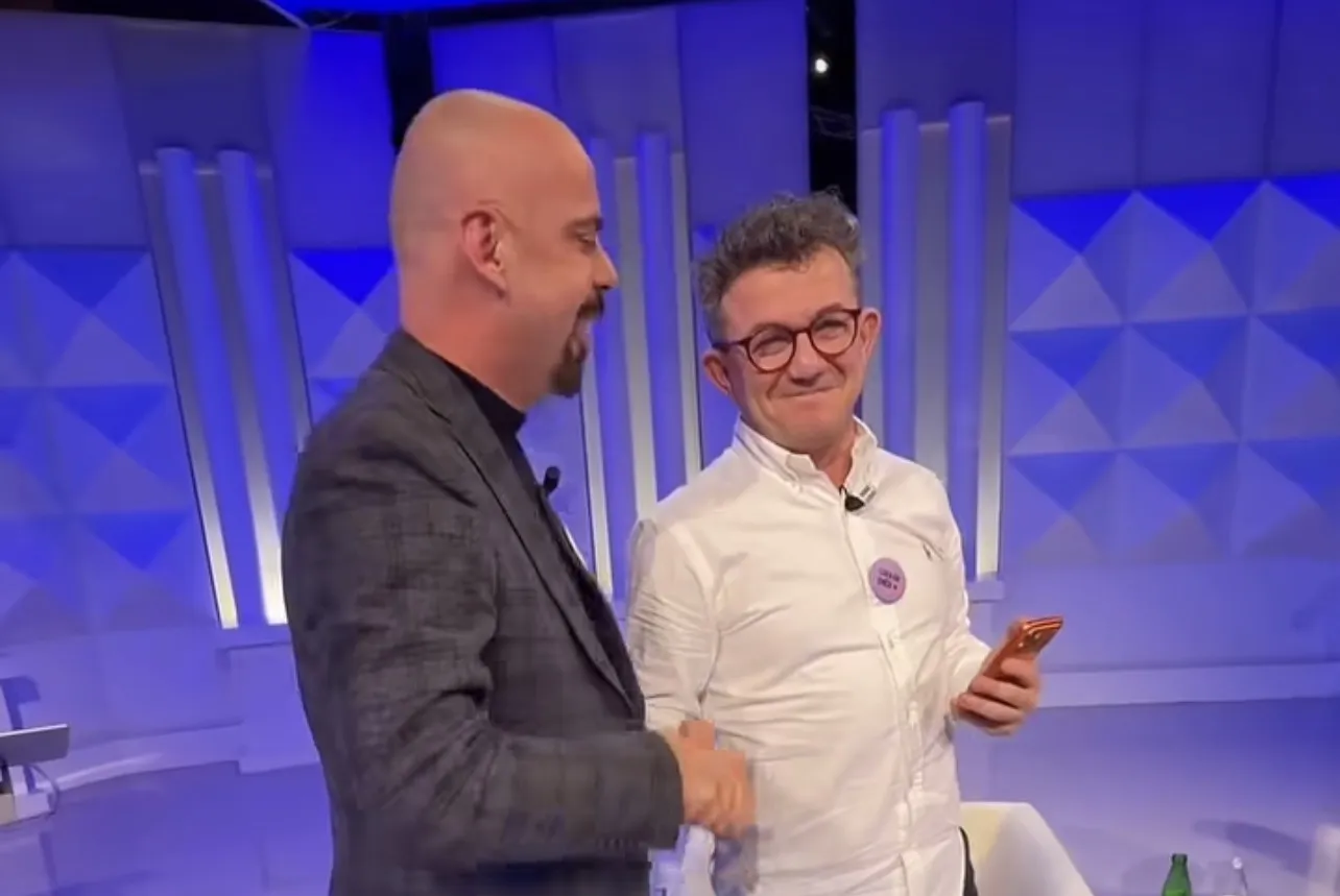 Pas përplasjes në studio/ Fevziu pajton Berat Buzhalën dhe Albatros Rexhajn