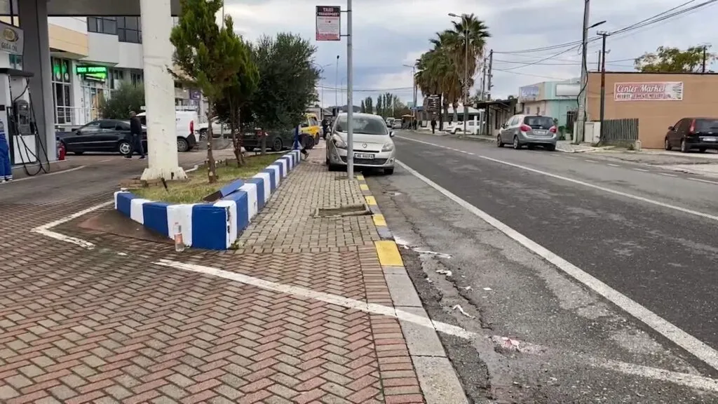Dy të rinj u vranë për një kafe, vetëdorëzohet 31-vjeçari në kërkim