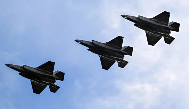 SHBA-të rrisin praninë ushtarake në Lindjen e Mesme, Washington Post: Mbi 150 avionë luftarakë në rajon