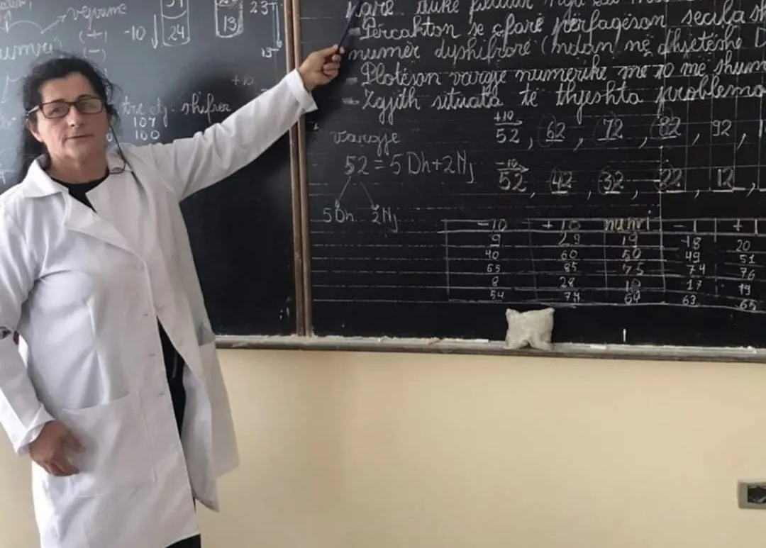 “Ma shpifët, shpifsina”/ Shpallet në kërkim mësuesja që dhunonte fëmijët në Kamëz