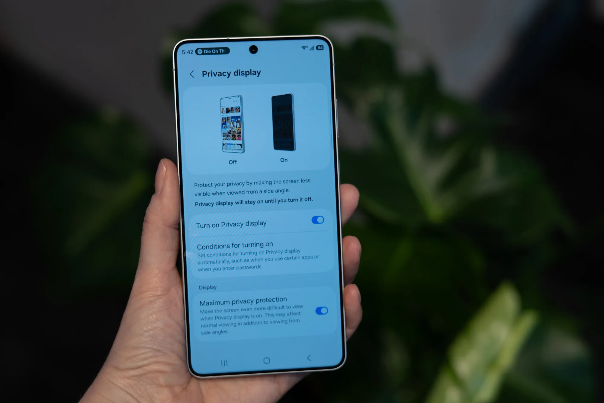 Samsung prezanton teknologjinë e re “Privacy Display” me Galaxy S26 Ultra