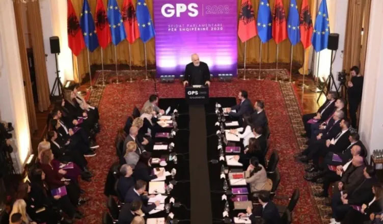 Lajm i fundit/ Edi Rama ndryshon qeverinë ( Emrat)