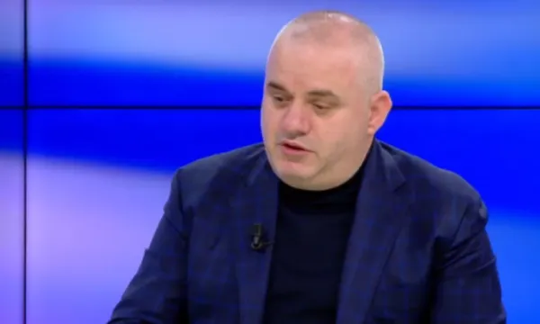 Artan Hoxha: Durim Bami “minierë informacioni”, di më shumë se SkyECC. Pse kërkon të mos qëndrojë te 313-a