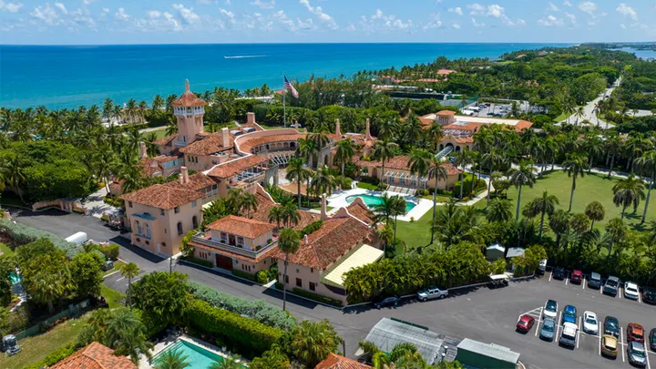 Një person hyn i armatosur në perimetrin e sigurisë së rezidencës së Trump në Mar-a-Lago, vritet nga Shërbimi Sekret