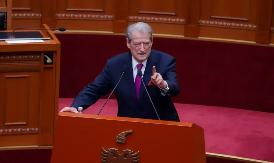 Berisha: Olsi Rama, bosi kryesor i call-centerave! Ky aktivitet i shumëpërhapur mafioz ka mbrojtjen e shtetit