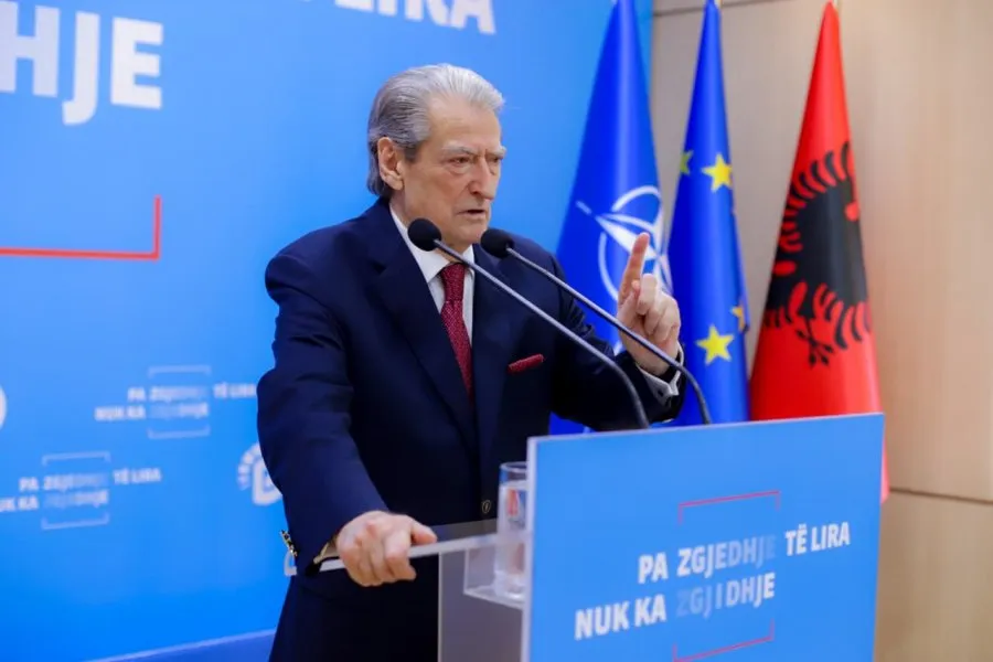 Berisha: Ergys Agasi është parë duke shkuar në Surrel, së shpejti do t’i hiqet edhe masa e arrestit