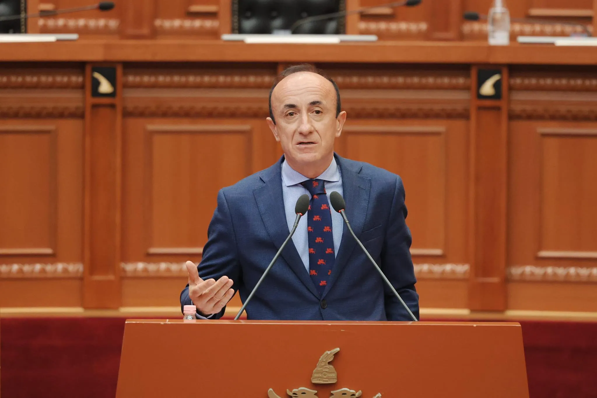 Rama emëron Kryeinspektor të Përgjithshëm ish-deputetin e Partisë Demokratike, Dashnor Sula