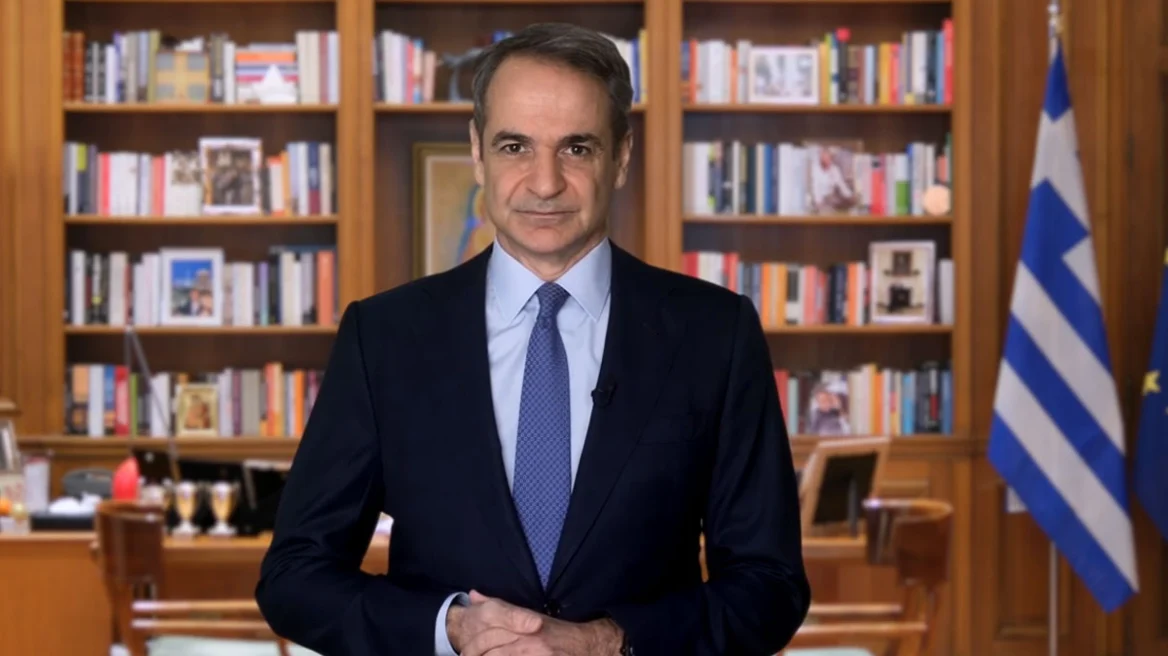 Më imunitet dhe “vende pune përjetë”/ Mitsotakis kërkon reformë të thellë kushtetuese!