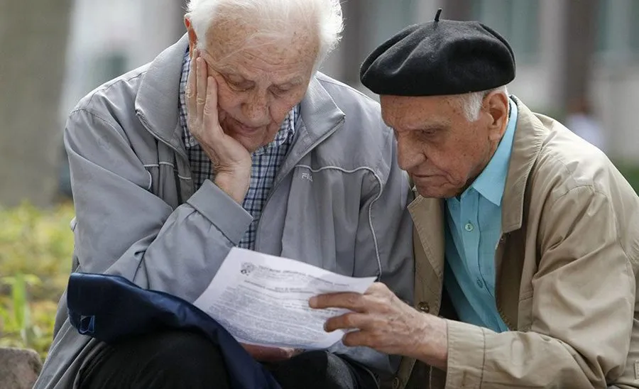 Vendet bosh të punës po i plotësojnë pensionistët, shtohen 10 mijë në 2025-n