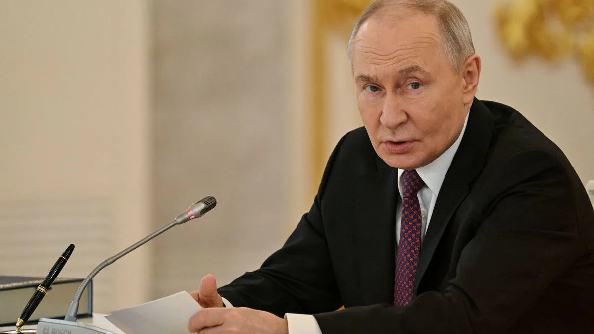 Rusia përgatitet për Luftën e Tretë Botërore,  aleati i Putinit: Ushtria britanike do të shkatërrohet