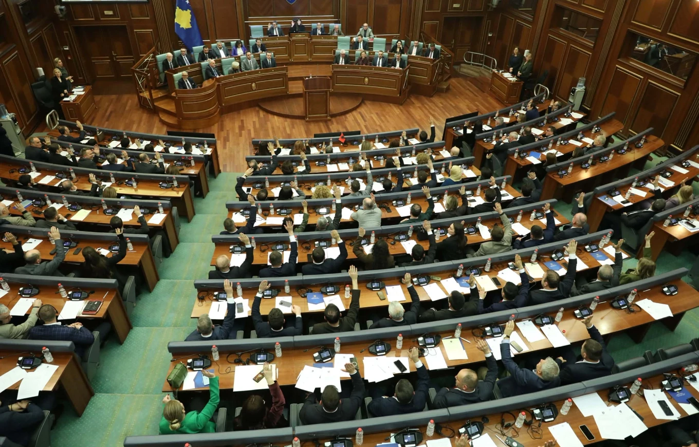 Orët vendimtare, mes presidentit apo zgjedhjeve të reja në Kosovë