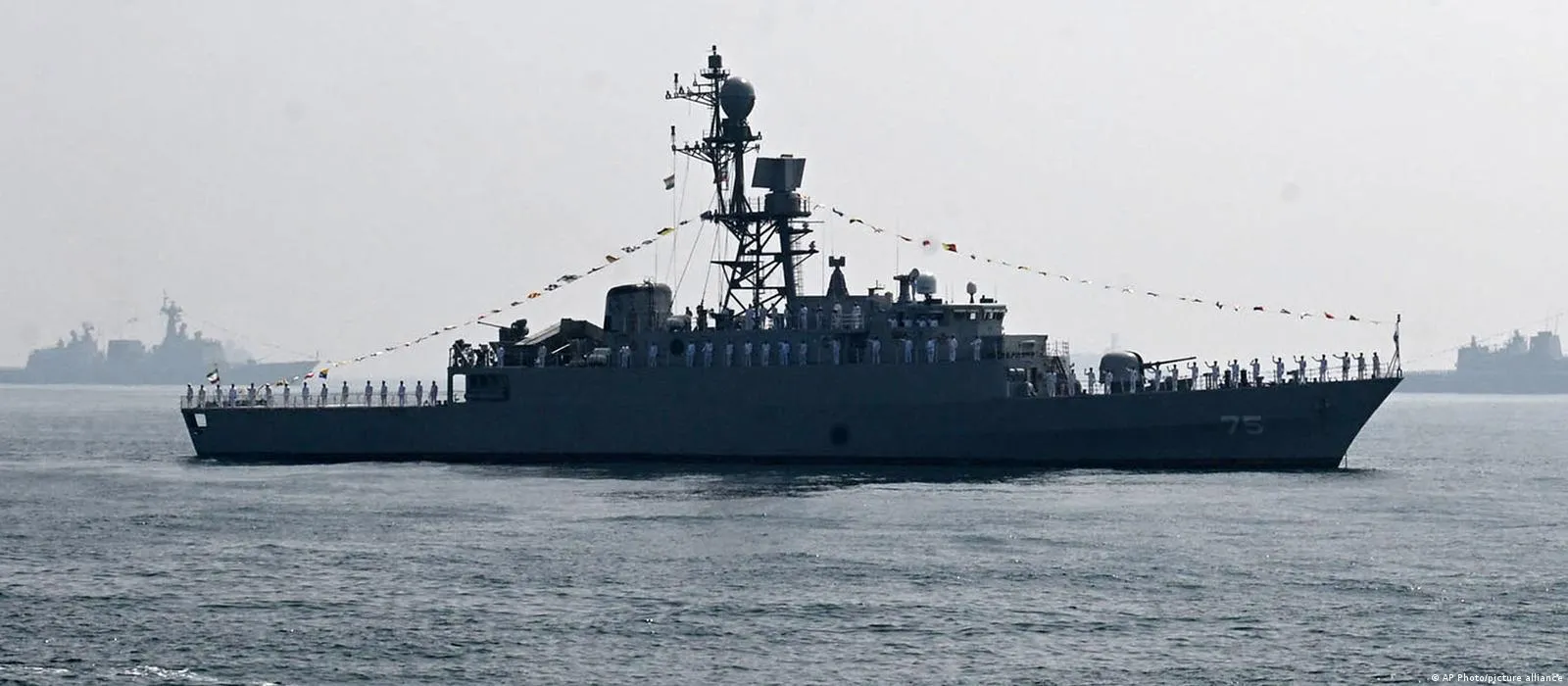 Nëndetësja amerikane fundos një anije luftarake iraniane në Oqeanin Indian