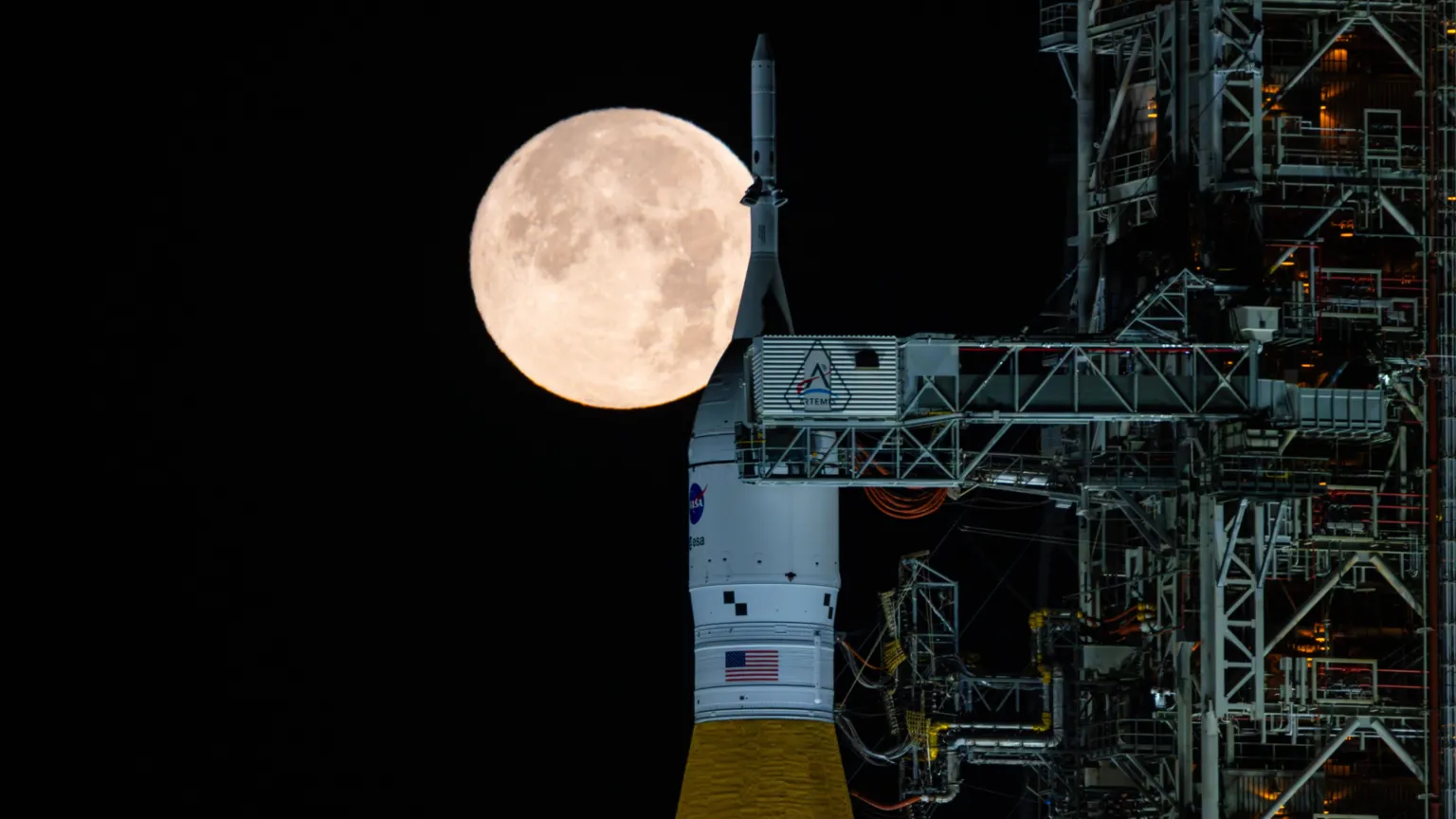 Artemis II do nisë misionin në fillim të prillit, astronautët do të udhëtojnë rreth Hënës pas 50 vitesh