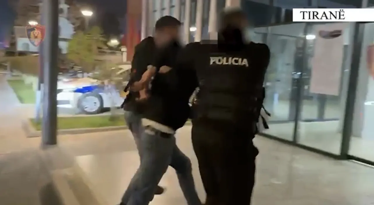 Shpërthimi me eksploziv në makinën e 36-vjeçarit, arrestohen 7 persona, pjesë e një grupi të strukturuar kriminal