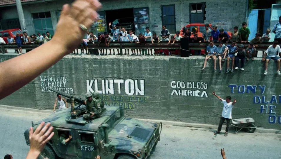 Sot 27 vjetori i bombardimeve të NATO-s kundër Serbisë! Ç’deklaroi Bill Clinton në atë kohë