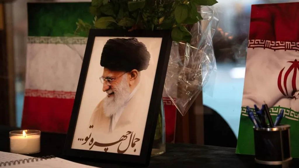 Sulmi që ndryshoi lojën, si u planifikua për muaj me radhë eliminimi i liderit suprem të Iranit