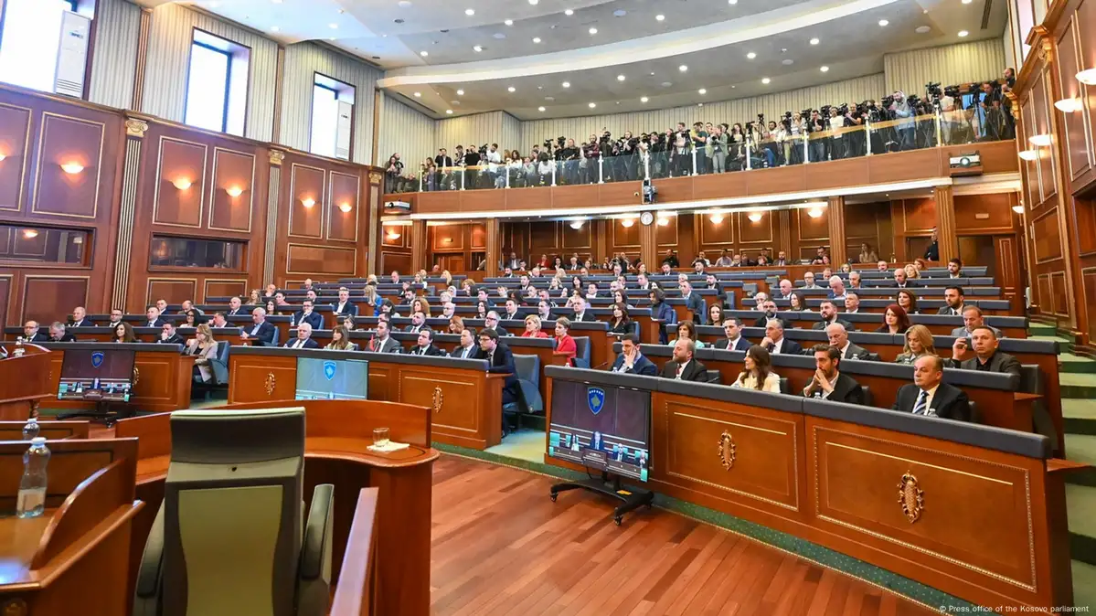 Zgjedhja e Presidentit të Kosovës/ Pas Glauk Konjufës, LVV propozon edhe një tjetër emër