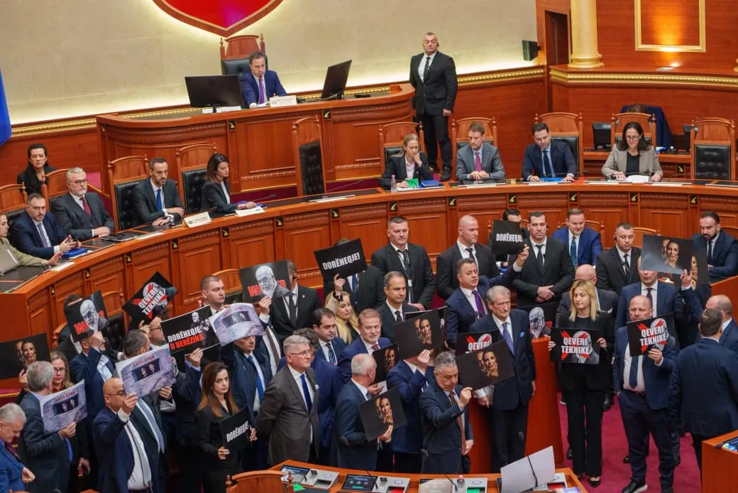 Rrëzimi i kërkesës për arrestimin e Ballukut, Ambasada Gjermane: Kusht për BE-në, ndjekja penale pa pengesa, edhe e rangut të lartë!