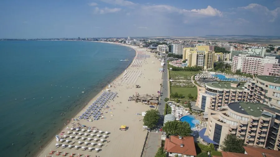 Ndërtime në bregdet, zona muzeore dhe ato të mbrojtura, KLSH: U sinjalizuan, por nuk u veprua